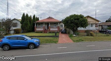 Google street view for 94 Aberglasslyn Road, Rutherford 2320, NSW