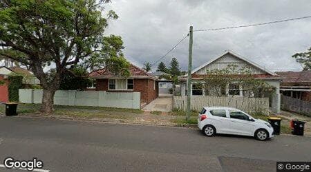 Google street view for 2/224 Alfred Street, Narraweena 2099, NSW