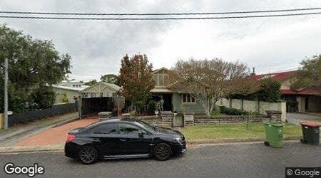 Google street view for 24 Albany Street, Point Frederick 2250, NSW