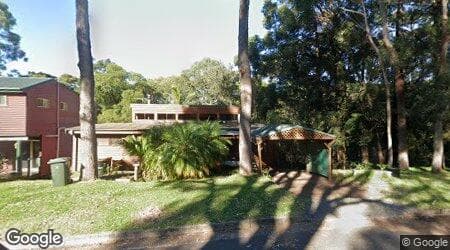 Google street view for 3/2 Alanson Avenue, Bulli 2516, NSW