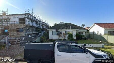 Google street view for 11 Addison Avenue, Lake Illawarra 2528, NSW
