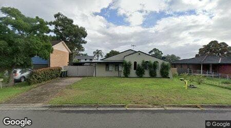 Google street view for 42 Akuna Avenue, Bradbury 2560, NSW