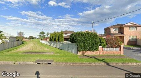 Google street view for 11 Addison Avenue, Lake Illawarra 2528, NSW