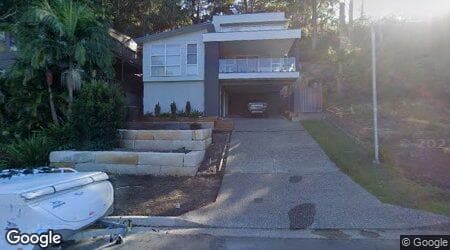 Google street view for 22 Alanson Avenue, Bulli 2516, NSW