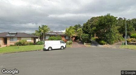 Google street view for 10 Aitken Close, Albion Park 2527, NSW