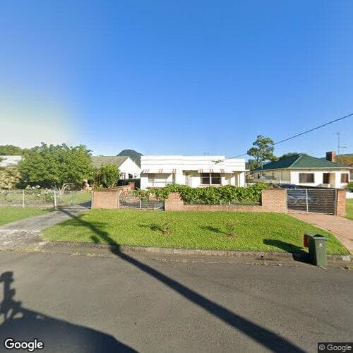 Google street view for 25 Albert Street, Unanderra 2526, NSW