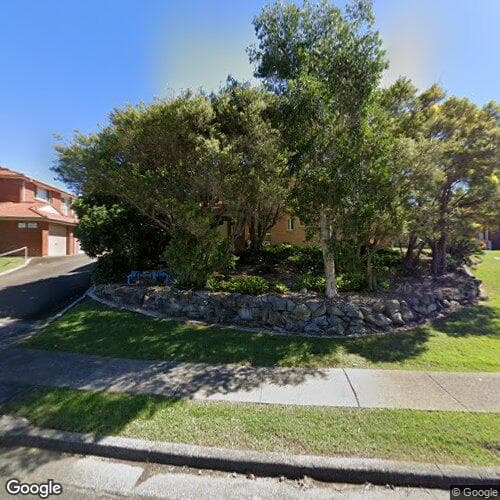 Google street view for 4/19 Aaron Close, Lake Haven 2263, NSW